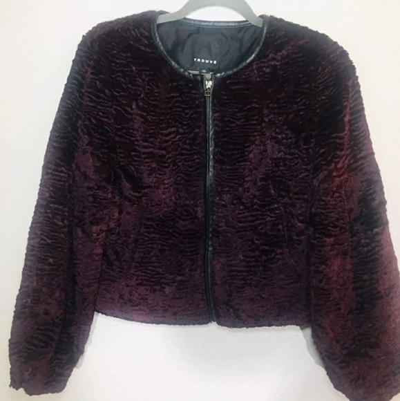 Trouve Womens Faux Fur Jacket W/ Leather trim - Picture 1 of 3
